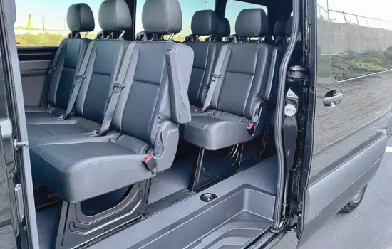 Sprinter Van Shuttle Inteirior